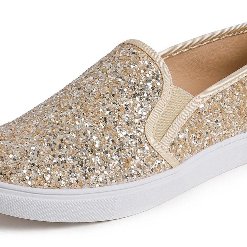 New FEVERSOLE Women's Fashion Slip-On Sneaker  Size 6.5 M